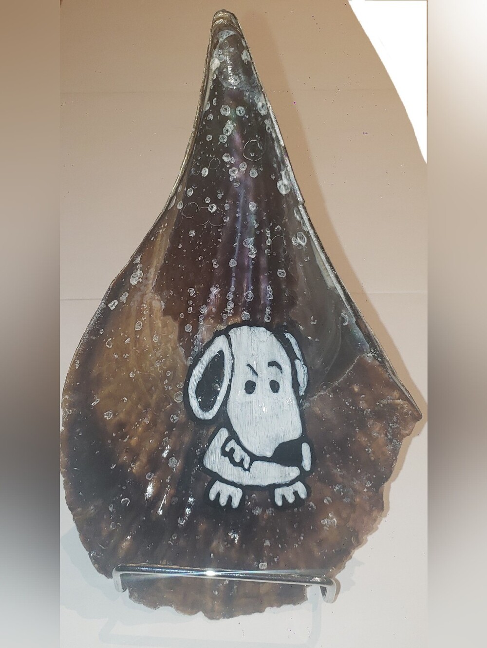 OOAK Hand-Painted Brown Pen Shell SNOOPY in The Rain.